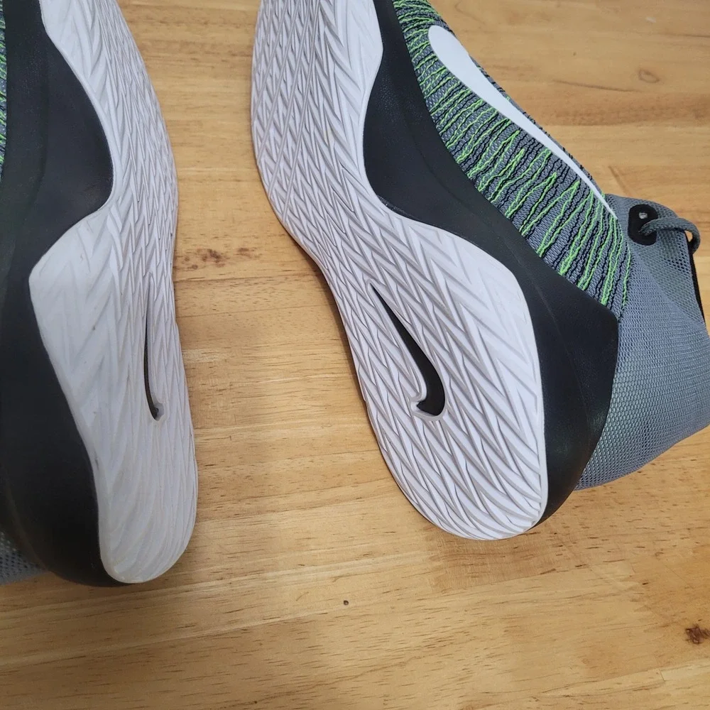 Nike Zoom Ascension Men 14 Wolf Grey Volt Green Basketball Shoes 832234-004 NWOT